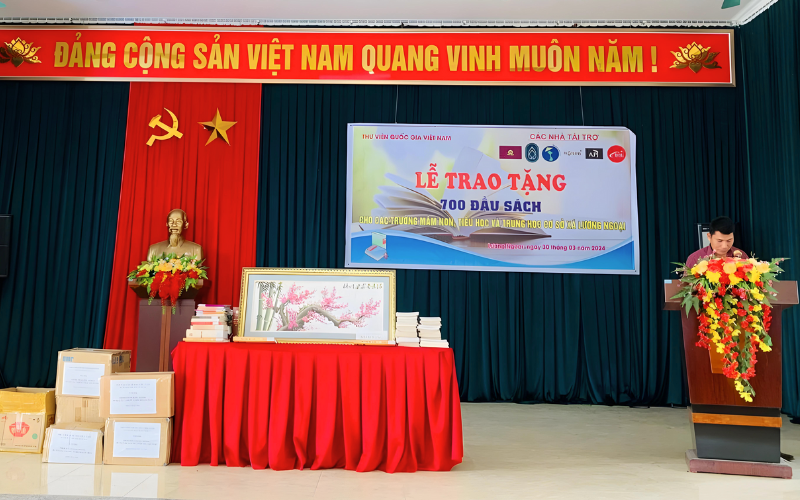 Le président de la commune de Luong Ngoai a pris la parole