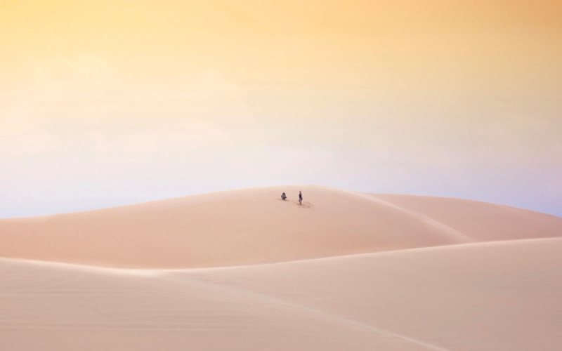 Đôi Cat Hông (Dunes de sable rouge)