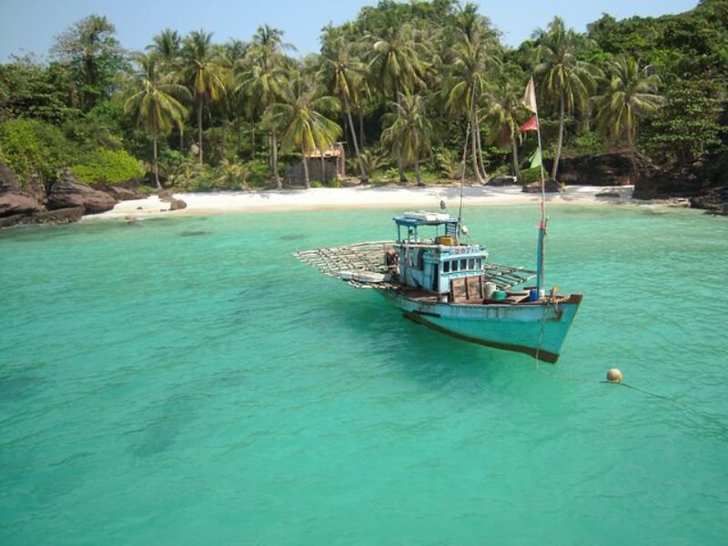 Cua Can Beach